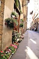 A Florence Palace - 4 Bedroom Apt - Santa Croce
