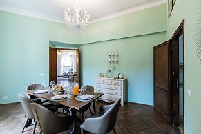 A Florence Palace - 4 Bedroom Apt - Santa Croce