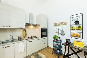 A Florence Palace - 4 Bedroom Apt - Santa Croce