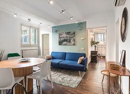 Elegant 3-Bedroom Apartment in the Historic Center