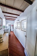 Traditional apt Close to The Duomo - private yard!