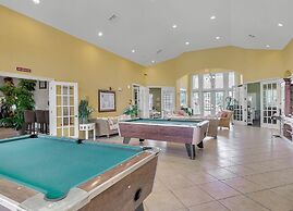 Luxury 4BR Townhome - Gated Resort