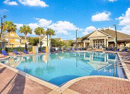 Free Resort Access 4 Bedroom Near Disney with Themed Rooms