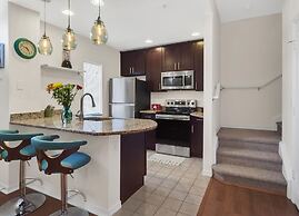 Free Resort Access 4 Bedroom Near Disney with Themed Rooms