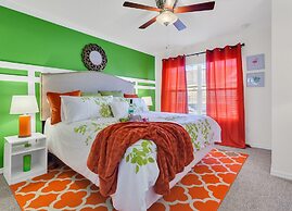 Free Resort Access 4 Bedroom Near Disney with Themed Rooms