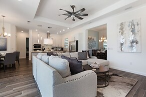 Paradise at Providence by VillaDirect