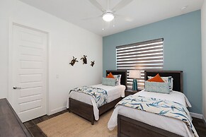 Paradise at Providence by VillaDirect