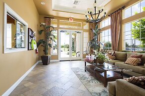 Paradise at Providence by VillaDirect