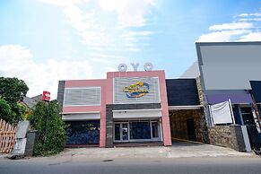 OYO 1843 Cahya Nirwana