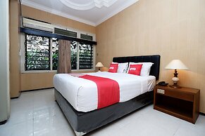 OYO 1843 Cahya Nirwana