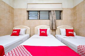 OYO 1843 Cahya Nirwana