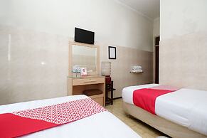 OYO 1843 Cahya Nirwana