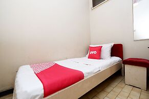 OYO 1843 Cahya Nirwana