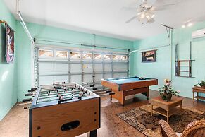 Neptunes Retreat Villa by VillaDirect