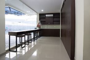 Super OYO Collection O 1626 Alena Residence