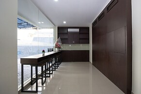 Super OYO Collection O 1626 Alena Residence