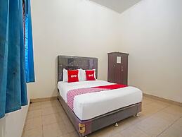 OYO 1804 Guest House Oema'h Opa