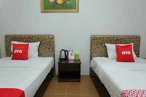 OYO 1864 Tiara Guest House