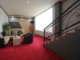 OYO 1864 Tiara Guest House