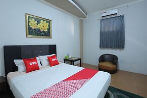 OYO 1864 Tiara Guest House