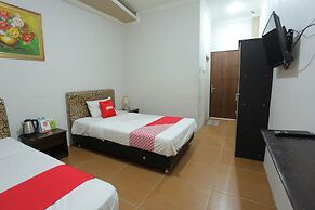 OYO 1864 Tiara Guest House
