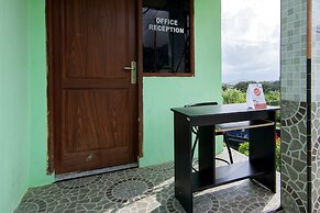 OYO 1701 Bagus Inn
