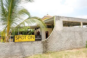 OYO 1773 Ilyasa Family