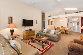 Sunshine Villa by VillaDirect