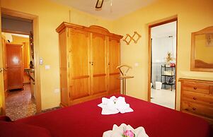 1090 Villa las Flores