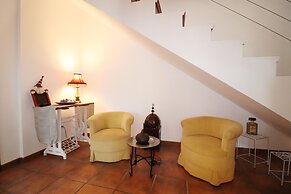 1093 Villa Magnolias