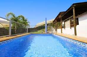 1056 Cortijo Cecilio