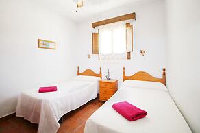 1056 Cortijo Cecilio