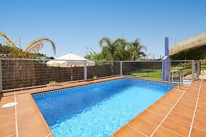 1056 Cortijo Cecilio