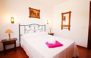 1056 Cortijo Cecilio