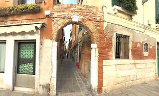 Venice Romantic Views Ca' Crea