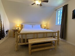 Rf12 Flathead River Haven