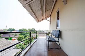 OYO 1815 Gatsu Residence