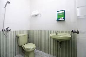 OYO 1815 Gatsu Residence