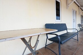 OYO 1815 Gatsu Residence