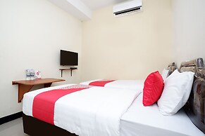 OYO 1815 Gatsu Residence