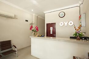 OYO 1631 Hotel Apple