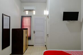 Capital O 1475 Oemah Jawa Family Residence