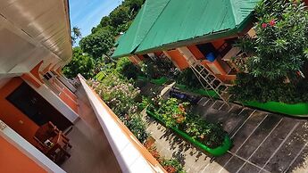 White Beach Guest House