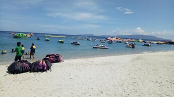 White Beach Guest House