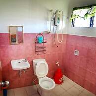 White Beach Guest House