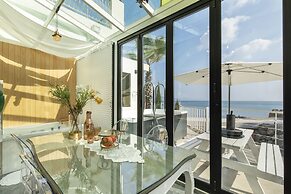 Lim Sea Side Poolvilla Pension