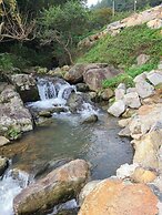 Lim Sea Side Poolvilla Pension