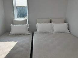 Lim Sea Side Poolvilla Pension