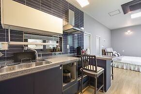 Lim Sea Side Poolvilla Pension