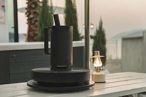 Lim Sea Side Poolvilla Pension